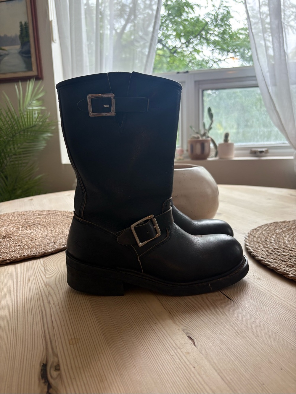 Black Leather vintage Replay boots